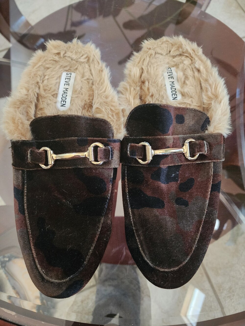 Steve Madden JILL Faux-Fur Lined Velvet mule